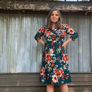 Green floral short dress